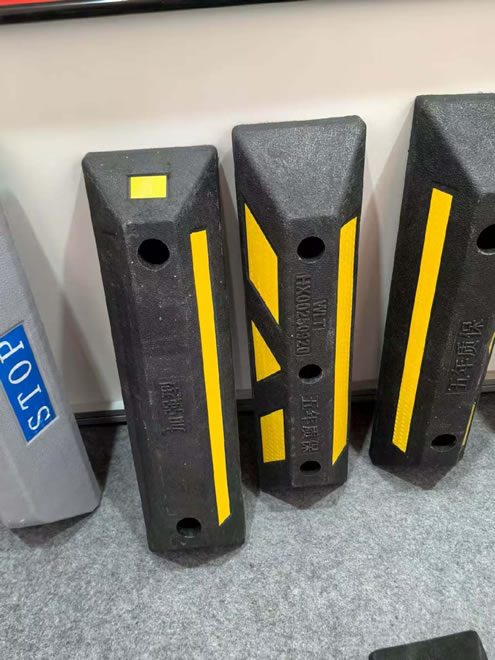 Ե��������ʵ����̥�绰